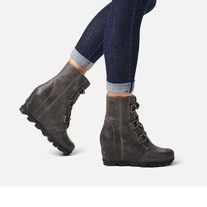 Sorel Joan wedge bootie